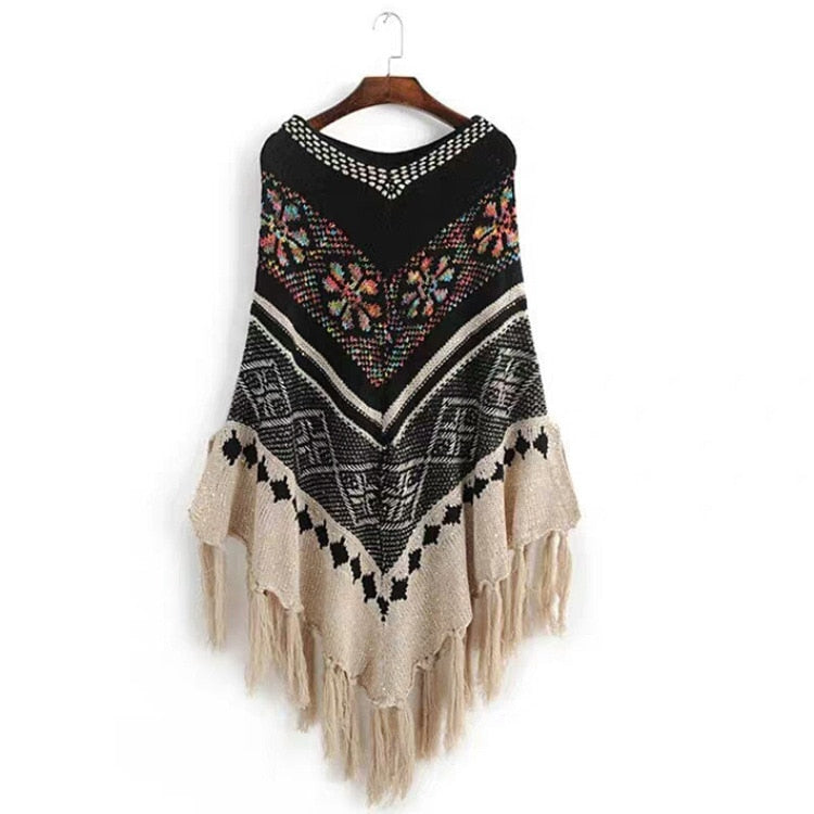 Sweter Ponczo Z Frędzlami