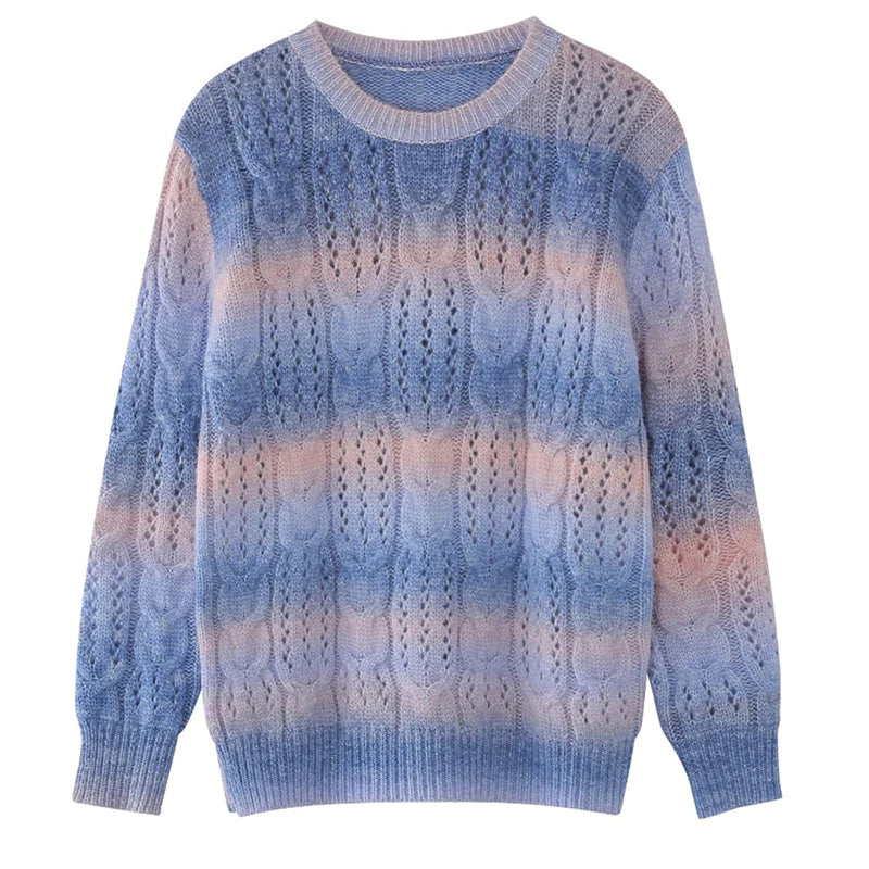 Sweter Dziergany Z Ozdobnym Splotem